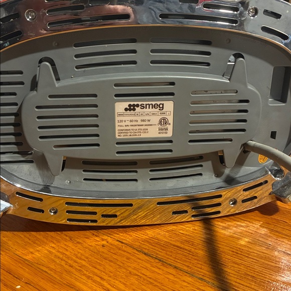 SMEG Toaster - Picture 5 of 6